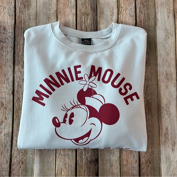 Disney Minnie Mouse Wonens long sleeve pullover sweatshirt | size medium - Picture 3 of 9